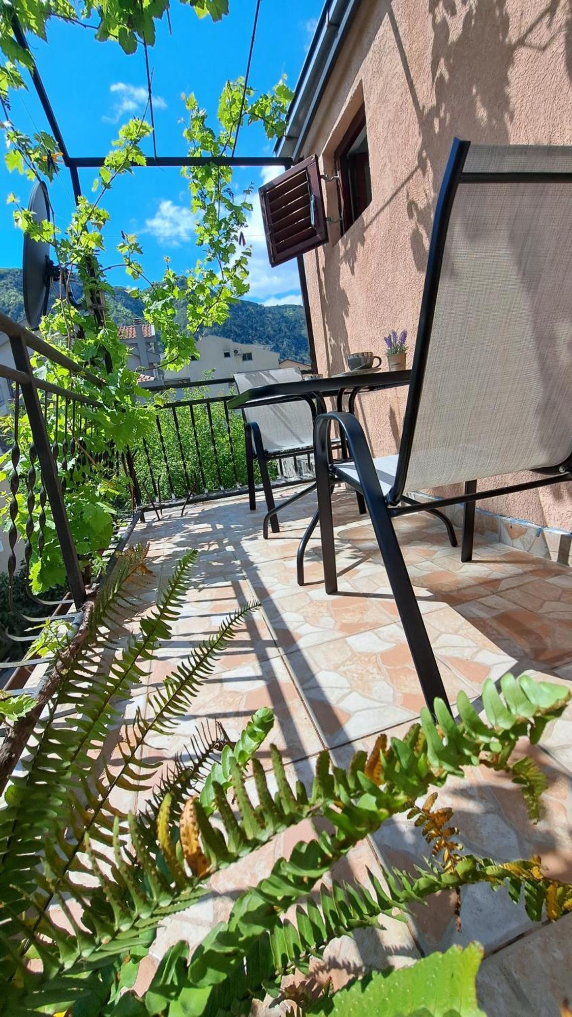 Apartments Skaljari Kotor Eksteriør billede